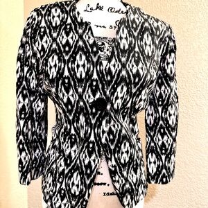 Kim Rogers Black & White Ikat Print Single Button Blazer 12
